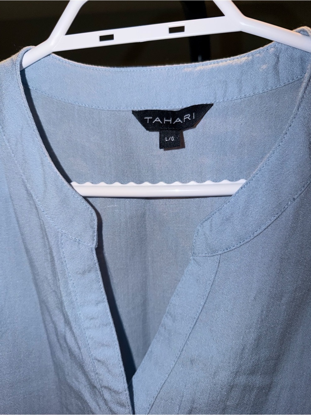 Tahari Pale Blue V-Neck Linen-Blend Tunic - Picture 3 of 3